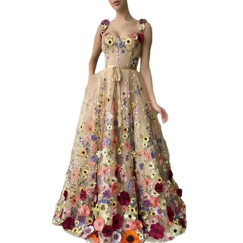 Embroidery Zara - زهور نسائية ثلاثية الأبعاد، تطريز عصري،