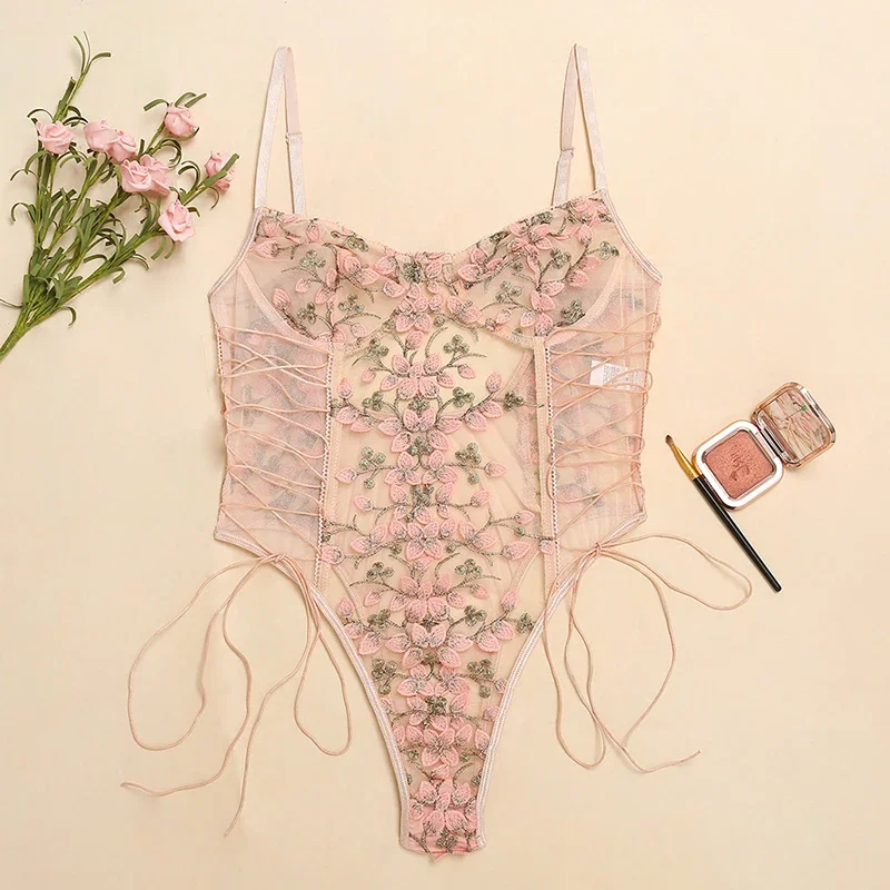 ملابس داخلية نسائية مثيرة، بود - مراجعة Embroidery Underwear وسعره
