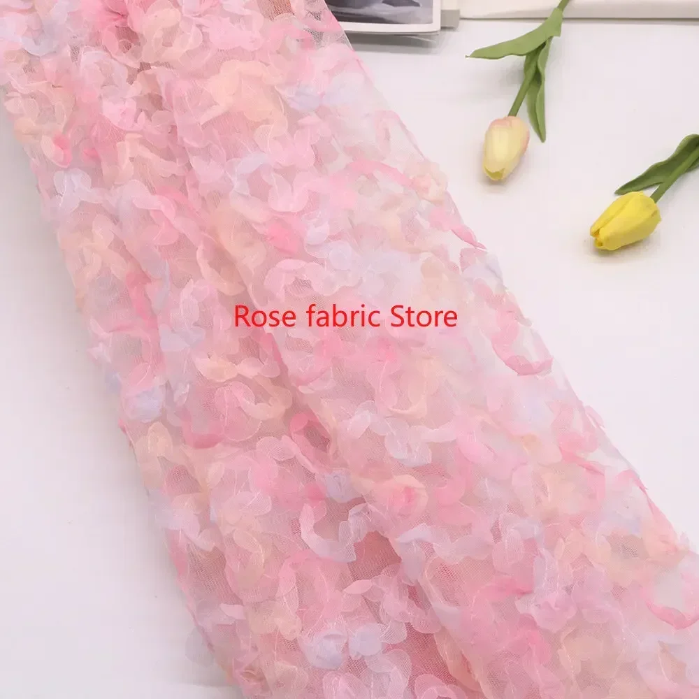 قماش شيفون متدرج اللون مع تطري - مراجعة Embroidery Roses وسعره