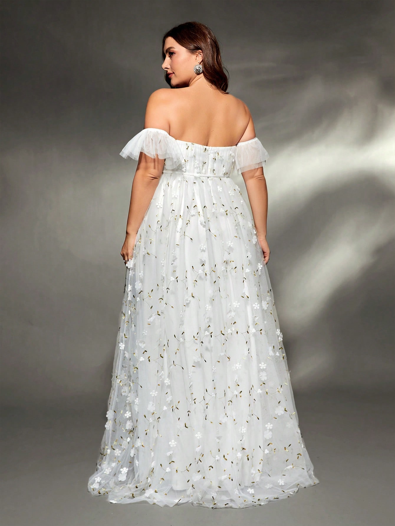 Mgiacy بالإضافة إلى حجم خط طوق - مراجعة Embroidery Web وسعره