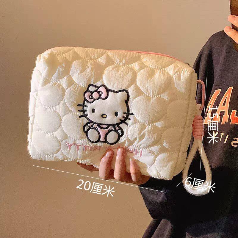 حقائب المكياج المبطنة فائقة ال - مراجعة Embroidery Icon وسعره