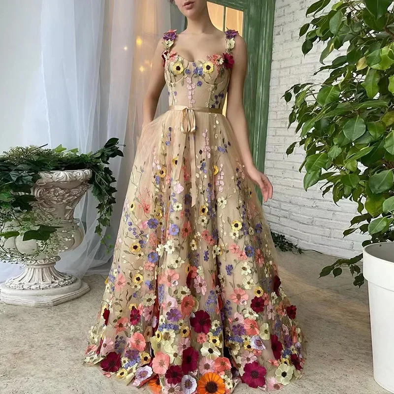 زهور نسائية ثلاثية الأبعاد، تط - مراجعة Embroidery Zara وسعره