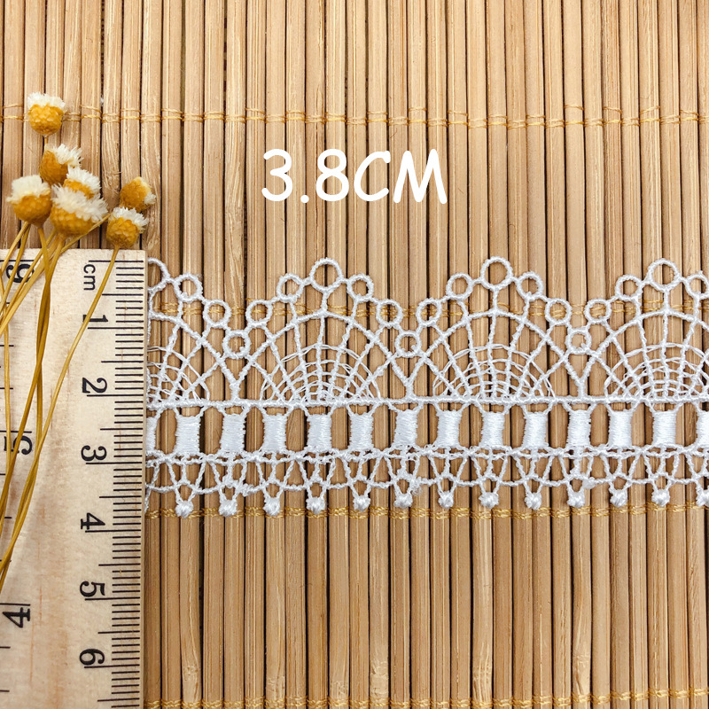 جوفاء التطريز الترقوة سلسلة من - مراجعة Embroidery Underwear وسعره