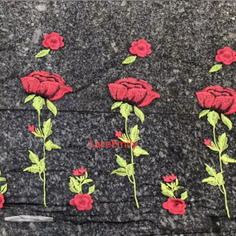 وردة حمراء نسيج الدانتيل زهرة  - مراجعة Embroidery Roses وسعره