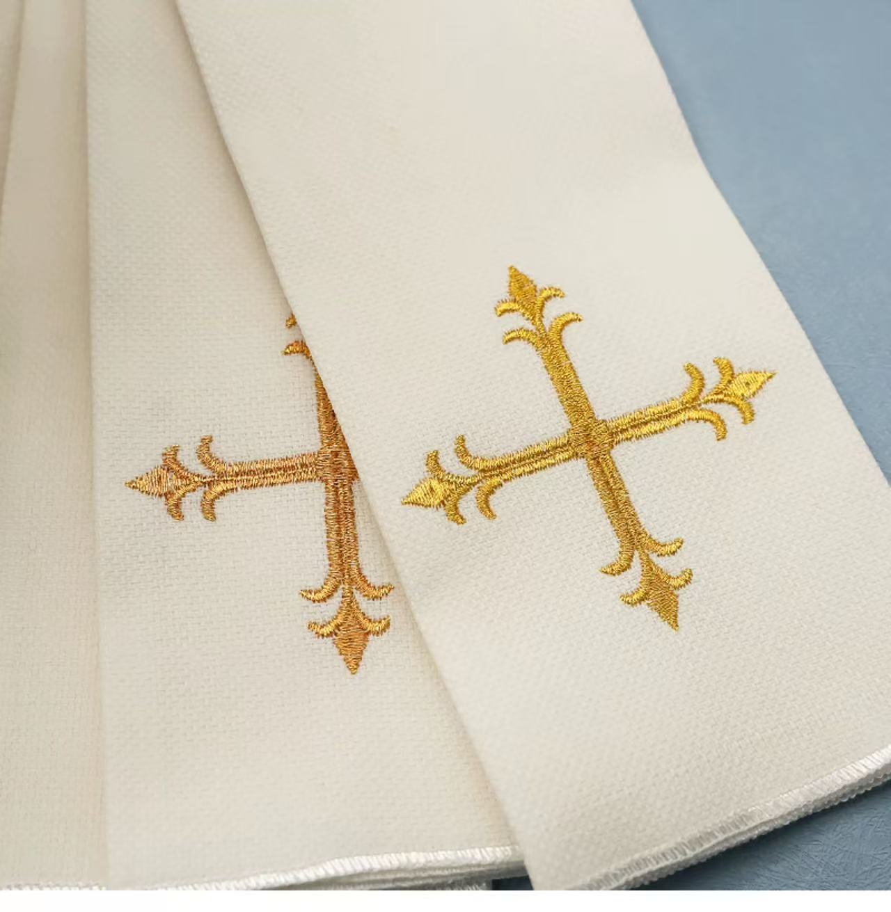 مستلزمات الكنيسة: منشفة يد كاث - مراجعة Embroidery Towel وسعره