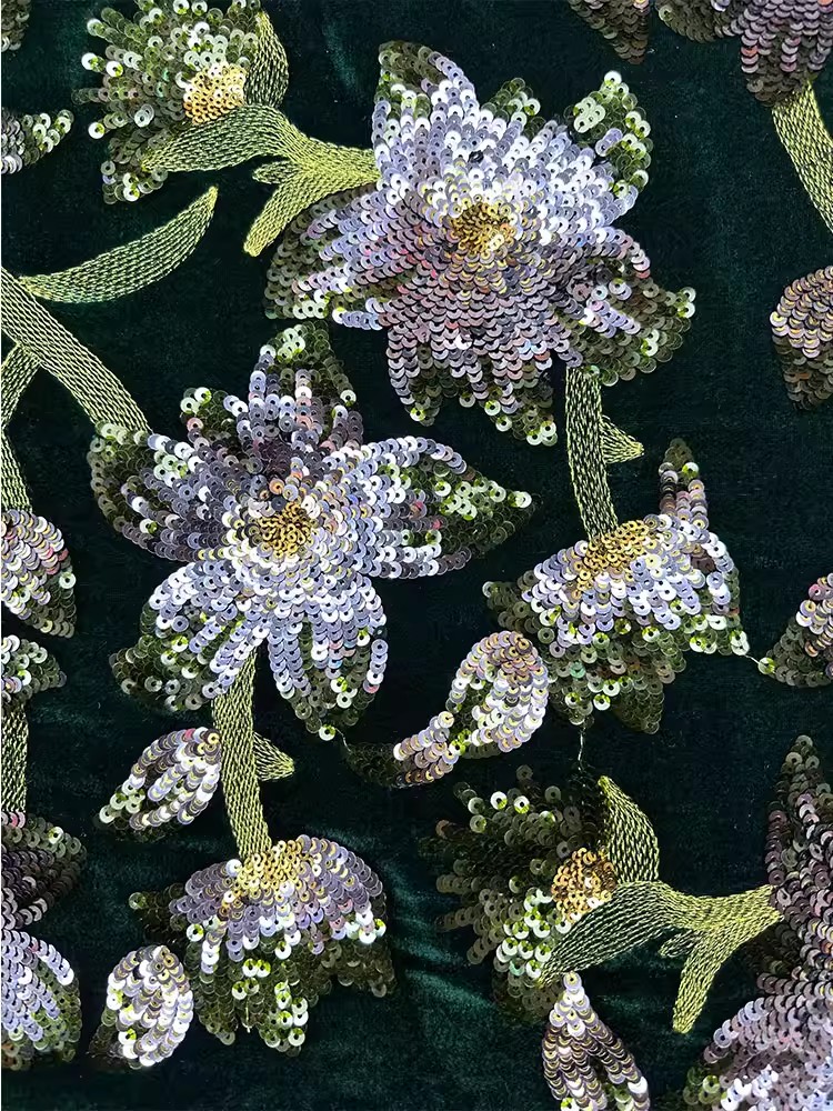 1 ياردة من قماش المخمل العتيق  - مراجعة Embroidery Beads وسعره